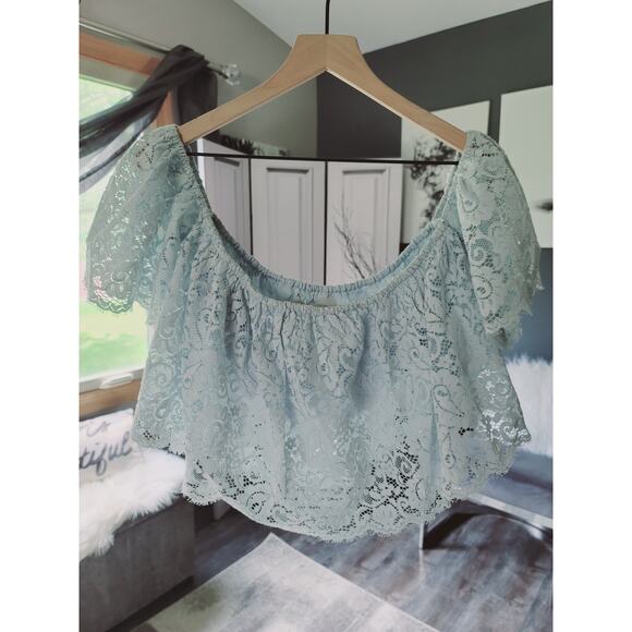 NEW LOVERS AND FRIENDS PACIFIC BLUE LACE OVERLAY CROP TOP - SMALL - Picture 2 of 11